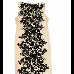 Ronni Nicole Women's Sleeveless Floral Black and White Sheath Dress Size 8